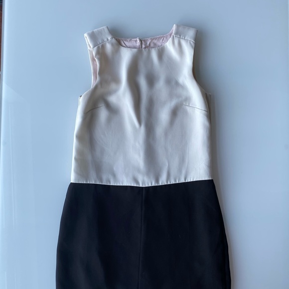 Classy black & white dress - Picture 1 of 6